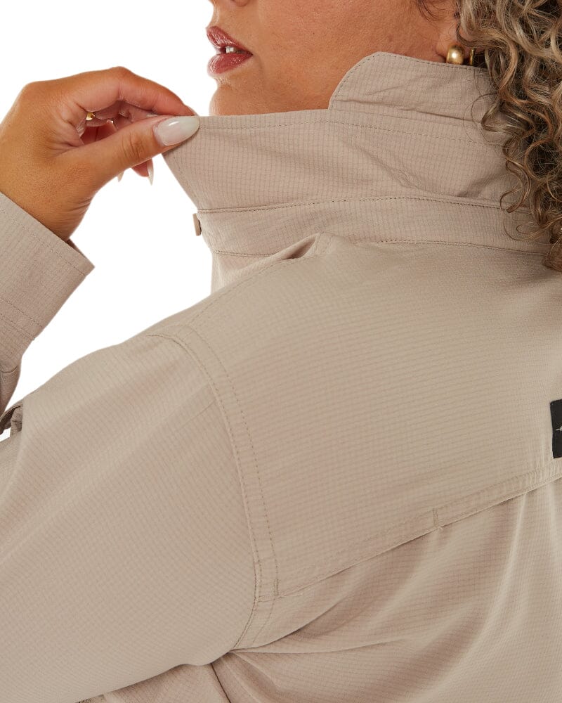 Womens Outdoor Long Sleeve Shirt - Sand